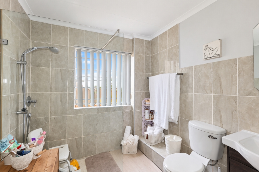 1 Bedroom Property for Sale in Big Bay Western Cape